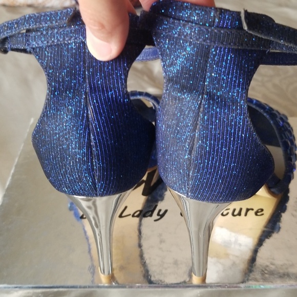 💥SOLD💥 - Picture 4 of 5